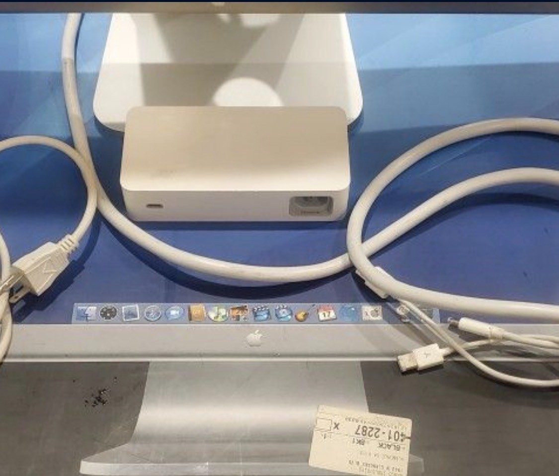 30 Inch Apple Cinema Display