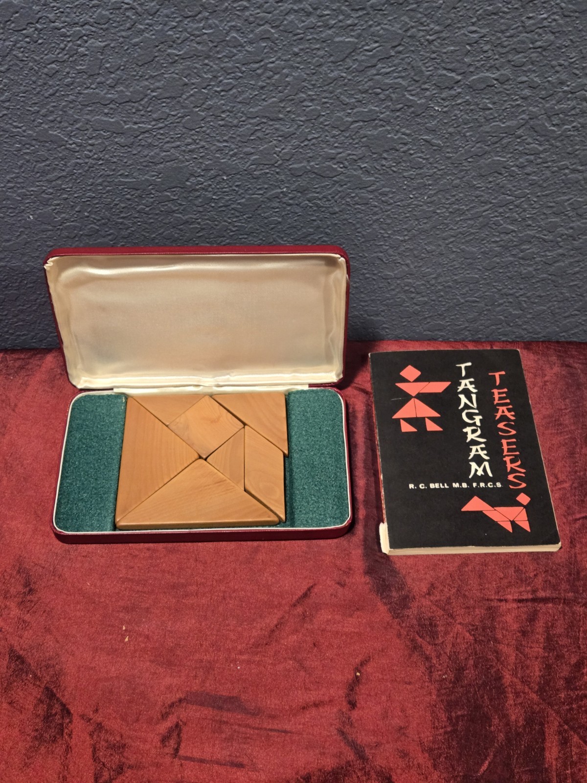 Vintage 1974 Tangram Teasers Puzzle & Book By  R. C. Bell