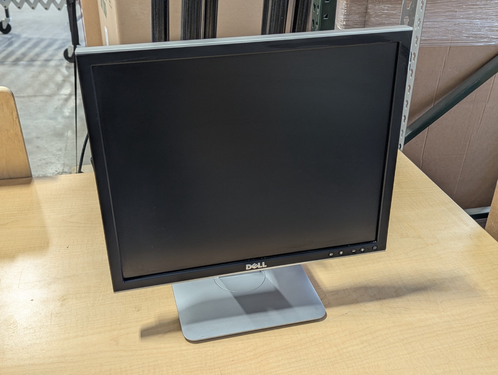 Dell 19" Adjustable LCD Monitor 1908FPB used Clean good condition. Tested works