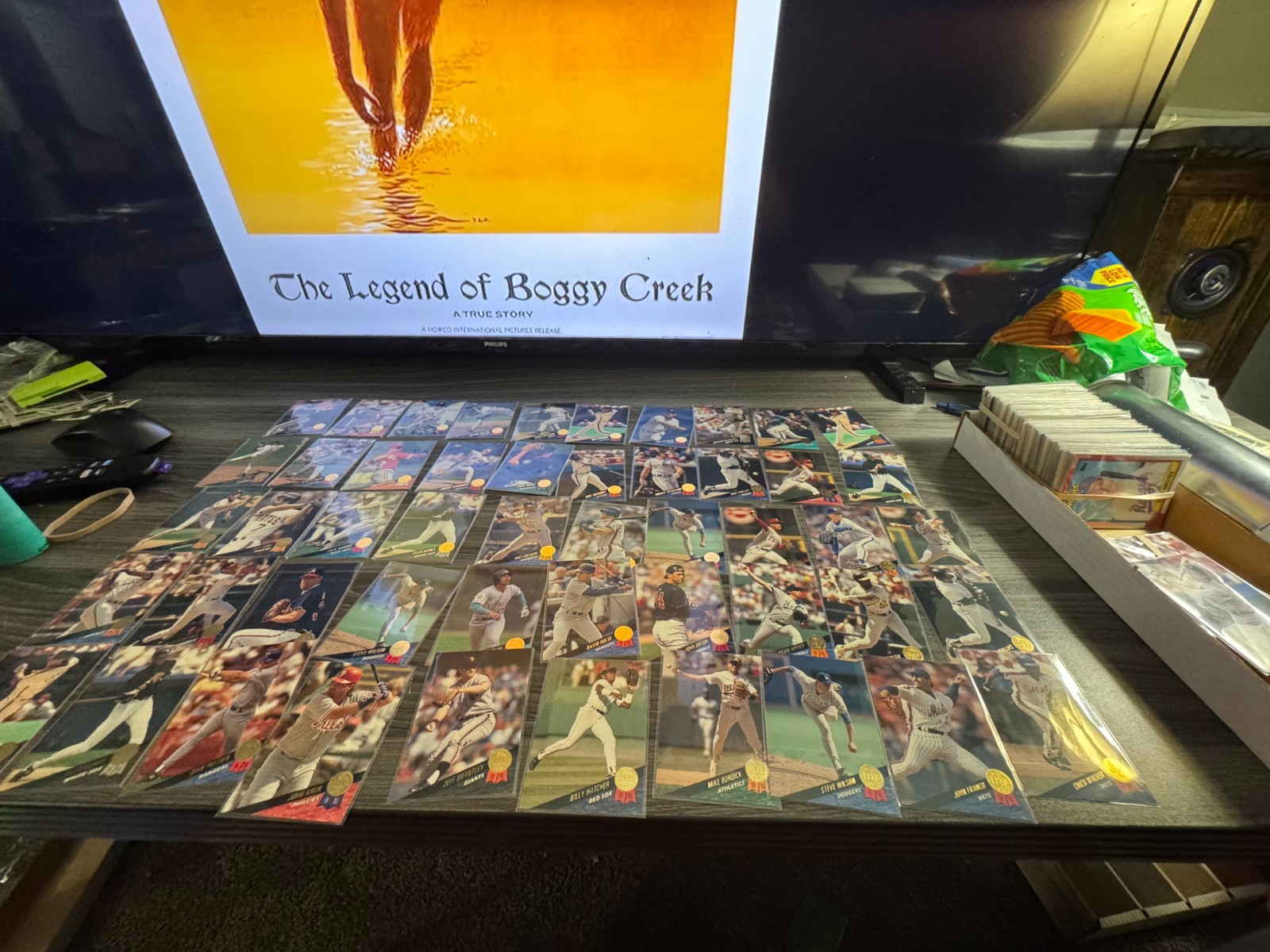 Lot of Vintage Baseball Cards(368)