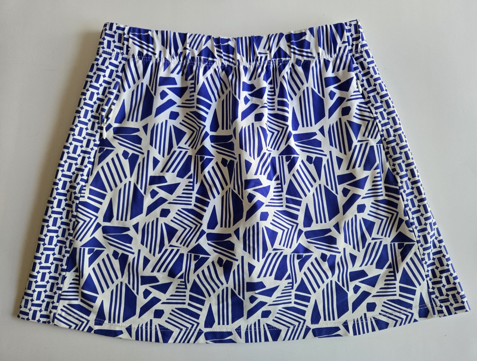 J. McLaughlin Size S Blue Geometric Print Golf Tennis Pickleball Sports Skort