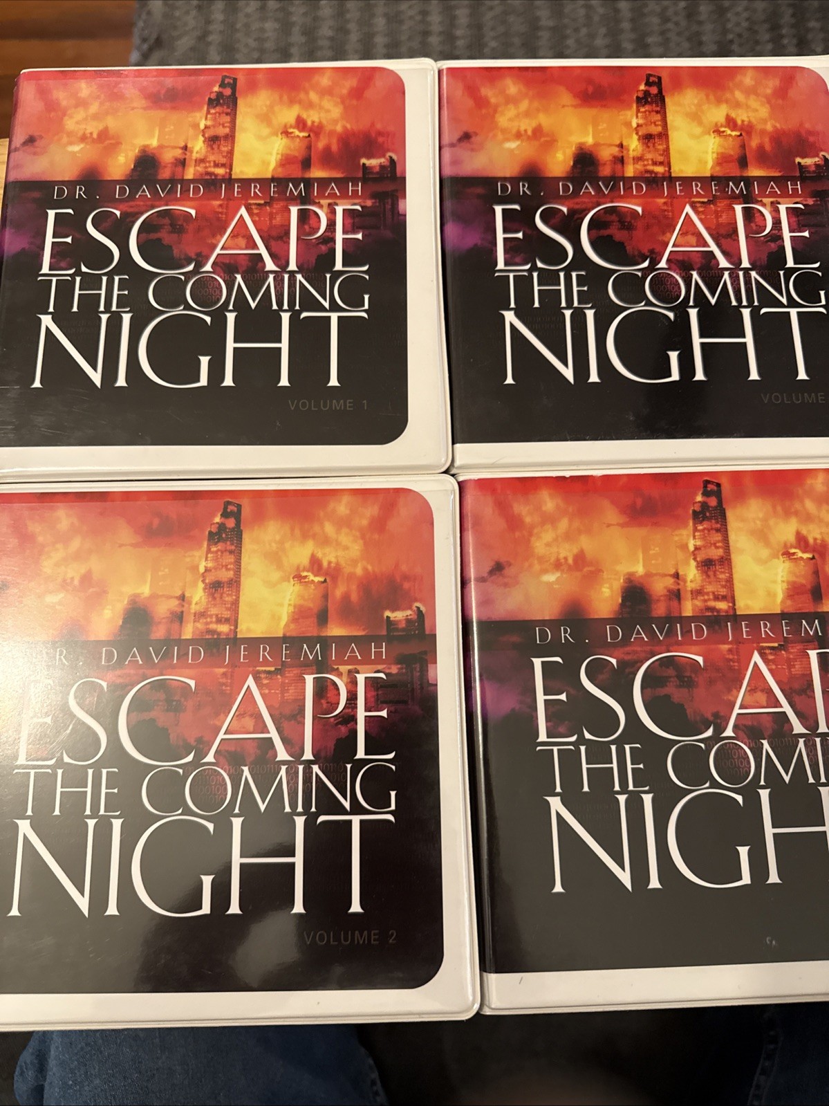 Escape The Coming Night Volumes 1-4 Audio CD Set Dr. David Jeremiah Excellent
