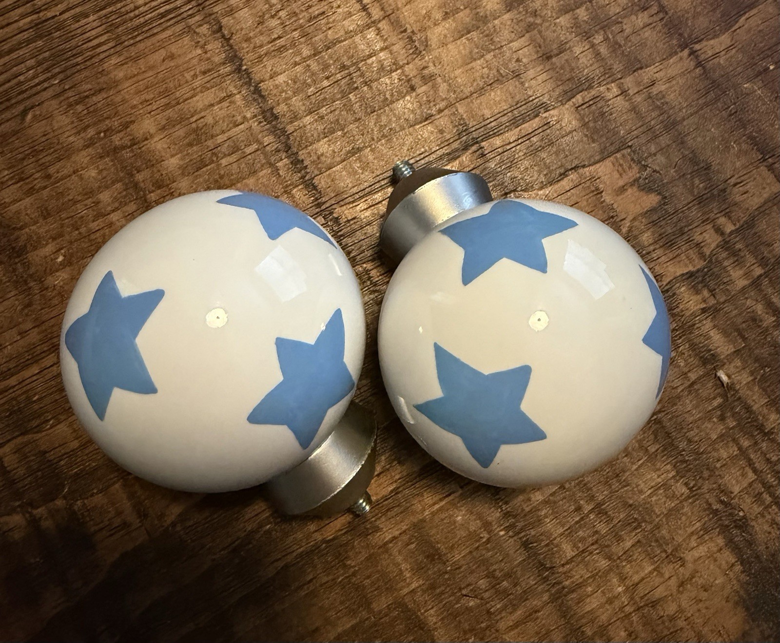 Pottery Barn Kids 2 Set  Blue / White Stars Ceramic Curtain Rod Finials