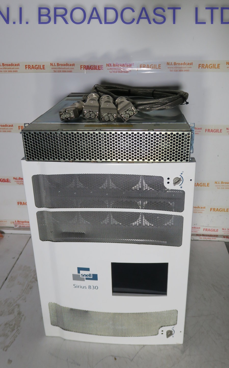 Snell Wilcox Sirius 830 288x288 3G video router with power supplies and cable