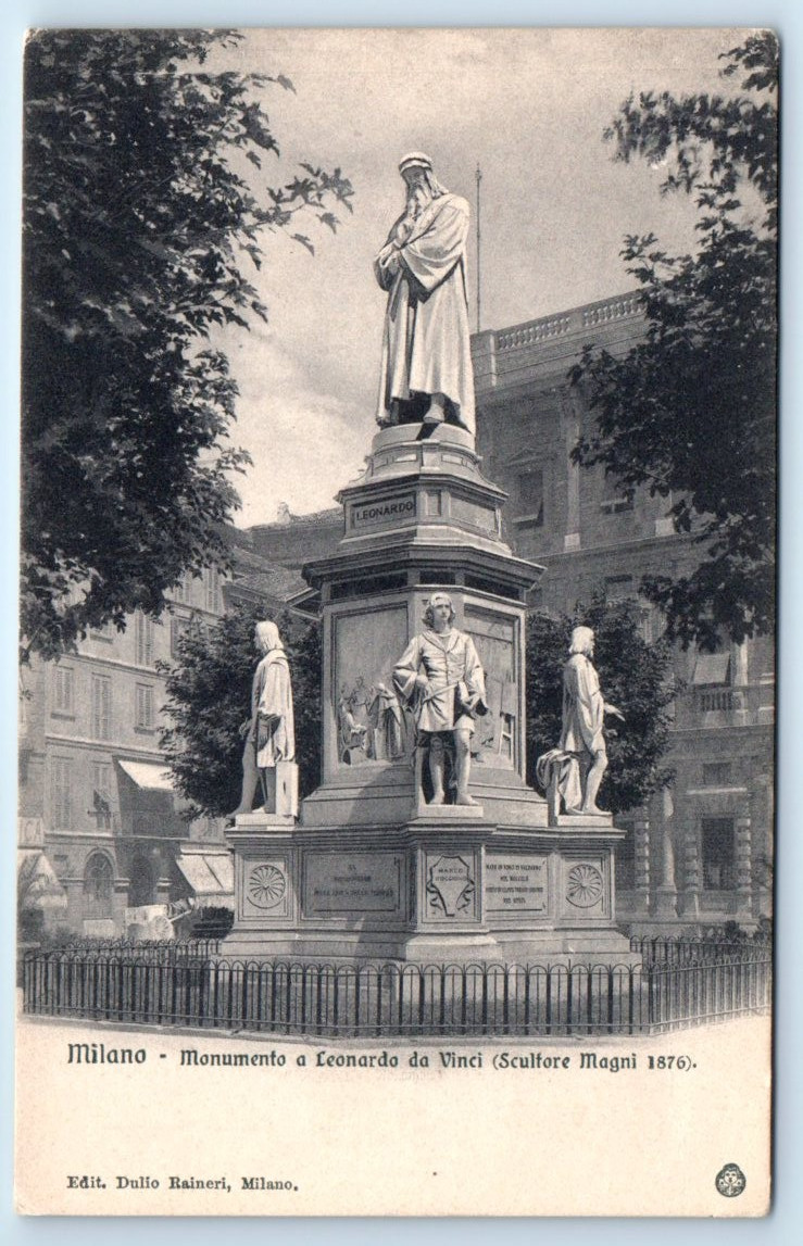 Monumento a Leonardo da Vinci - Milano Milan - ITALY Postcard