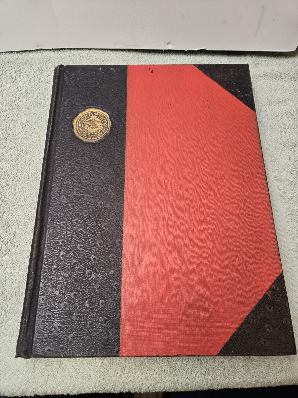 1929 Oregana University of Oregon Yearbook, Oregon Ducks