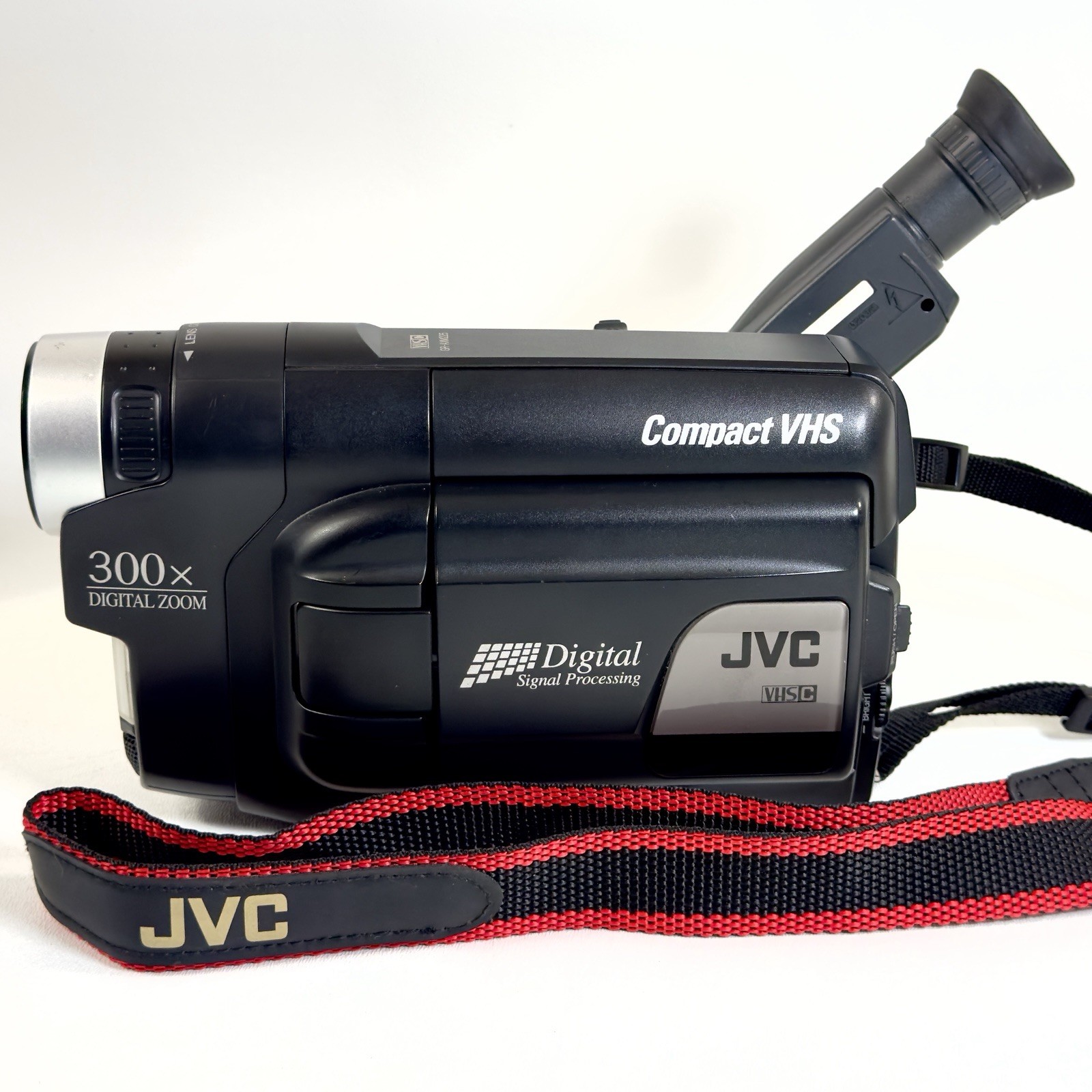 JVC GR-AXM225U GR-AXM225 Compact VHS-C VHS Camcorder Camera BUNDLE TESTED VGC