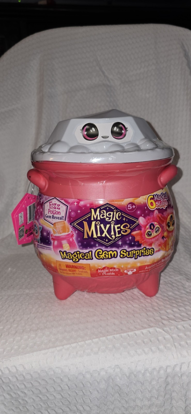 New Sealed Magic Mixies Magical Gem Surprise Fizz Potion Fire Magic Create Plush