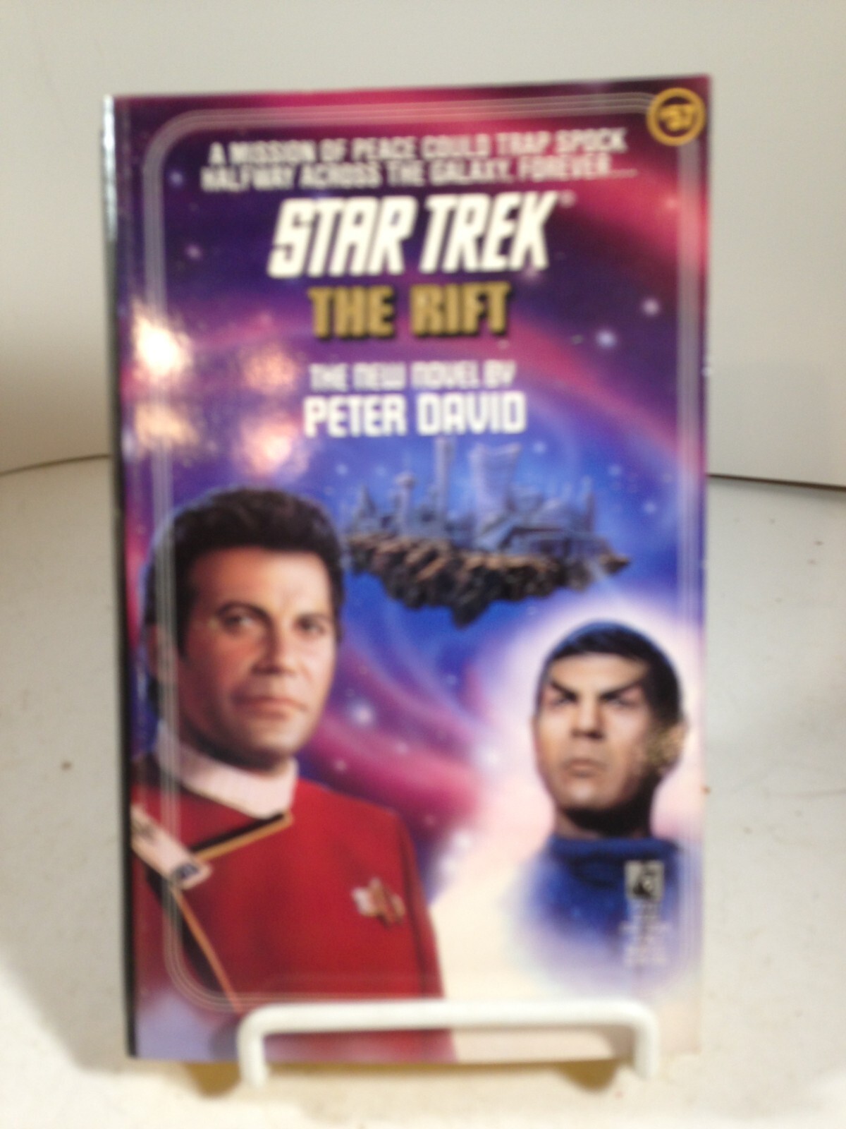 STAR TREK Paperback Novel The Rift by Peter David