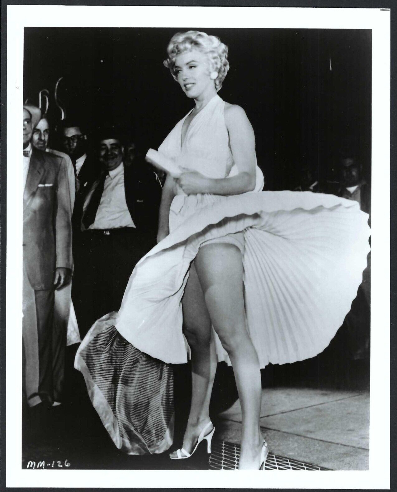 MARILYN MONROE VINTAGE ORIGINAL PHOTO HOLLYWOOD ACTRESS SPECTACULAR SEXY LEGS