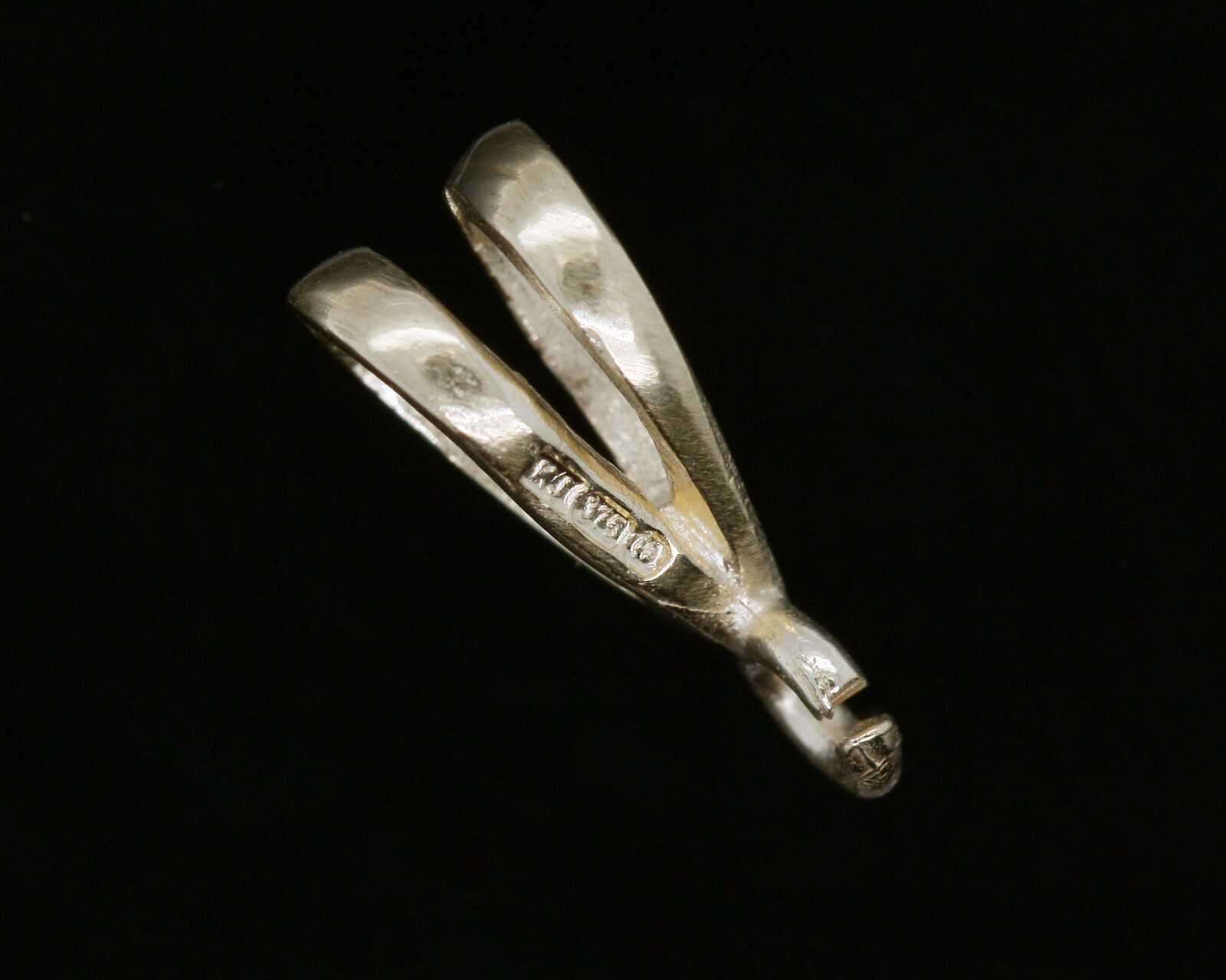 Uni 9ct or Jaune Lapin Oreilles Bail Bale Avec Ouvert Bague Facile Accessoire