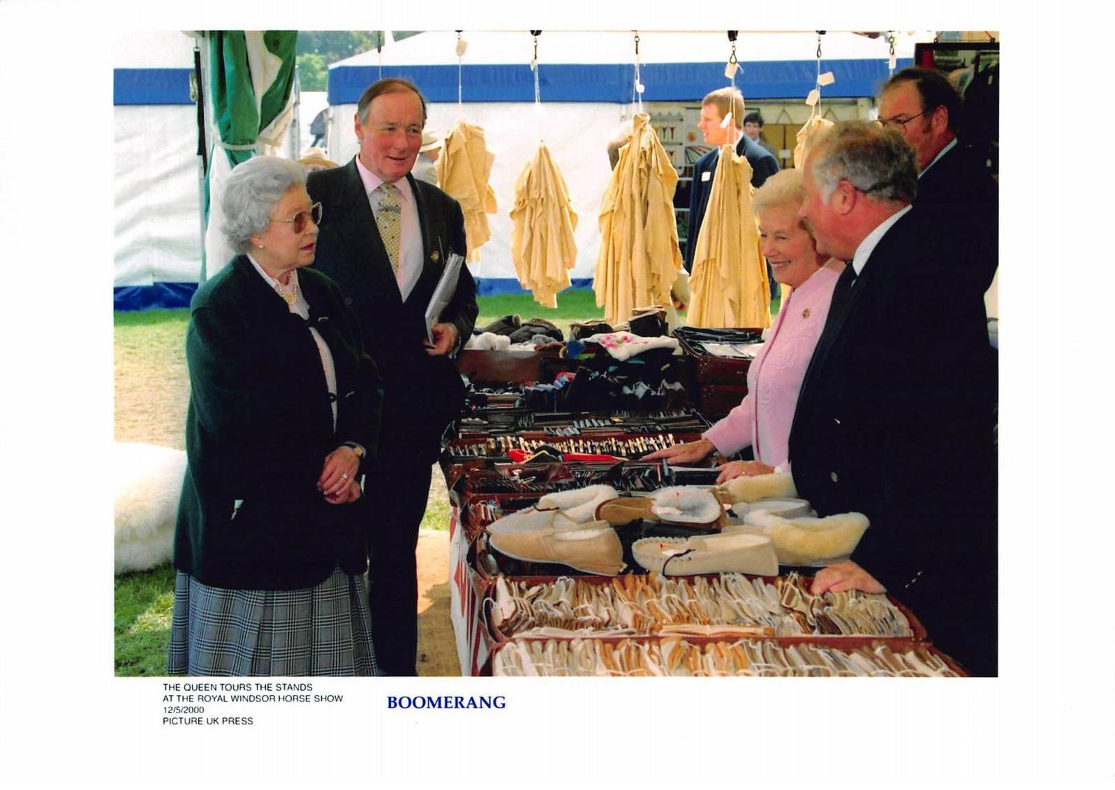 Press Photo MLE10620 Approximately 30x20 Cm 2000 Queen Of England Royal Windsor