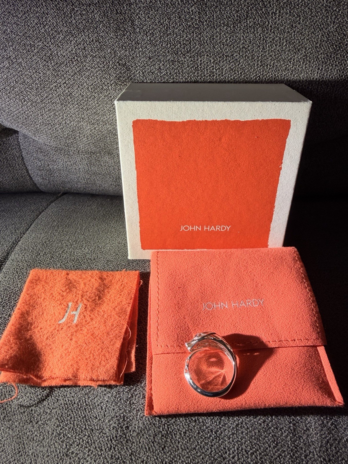 John Hardy Naga Sterling Silver Blue Sapphire Ring Size 10 - PRE OWNED