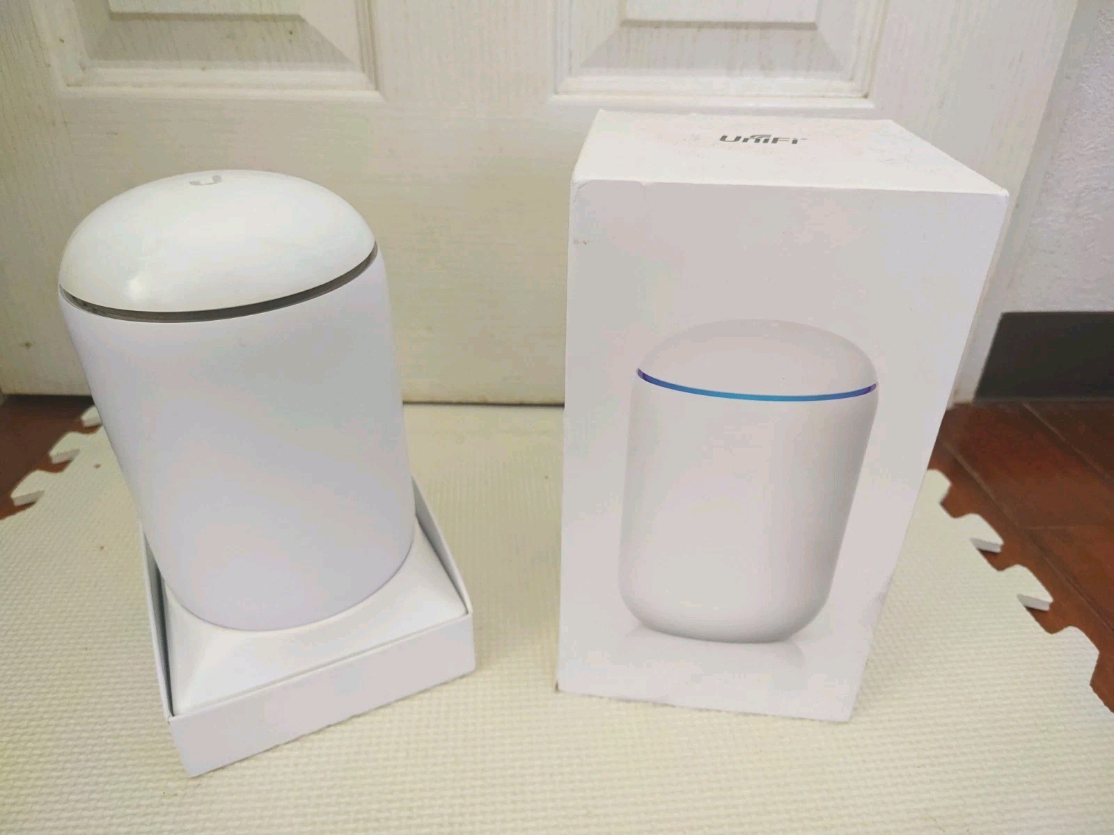 Ubiquiti UniFi Dream Machine UDM Router Firewall WiFi Controller | Mint  SWX-UDM