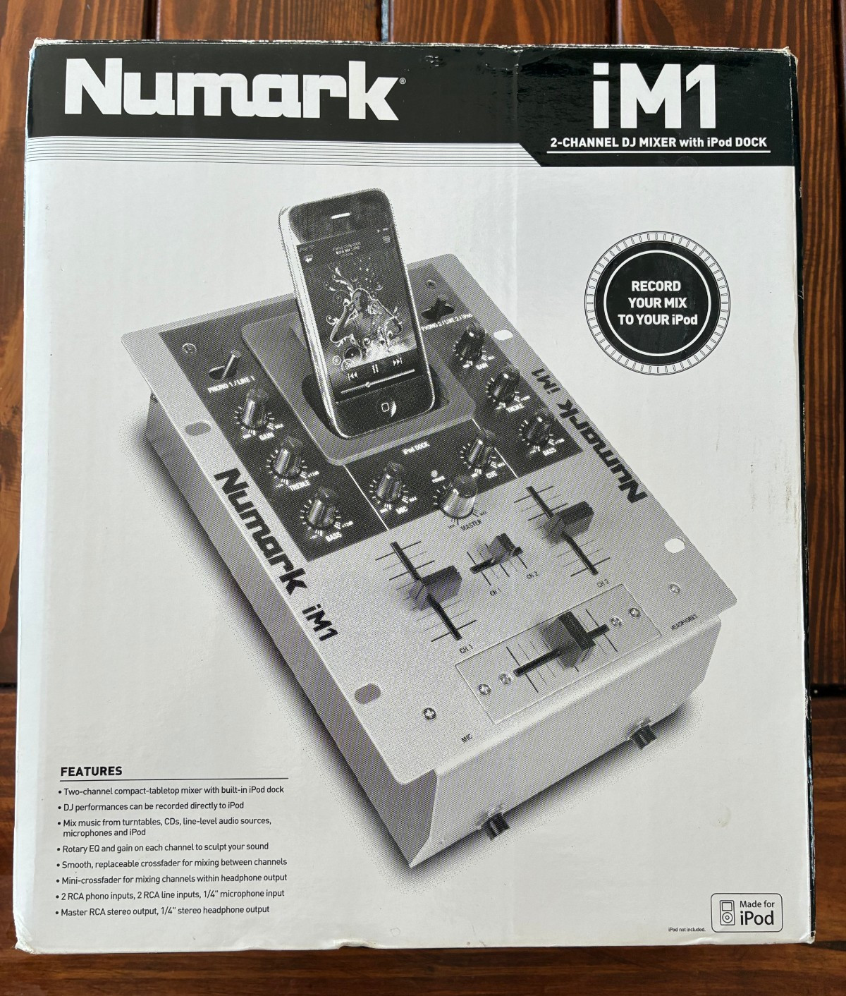 Numark iM1 2-Channel DJ mixer with iPod Dock With Box