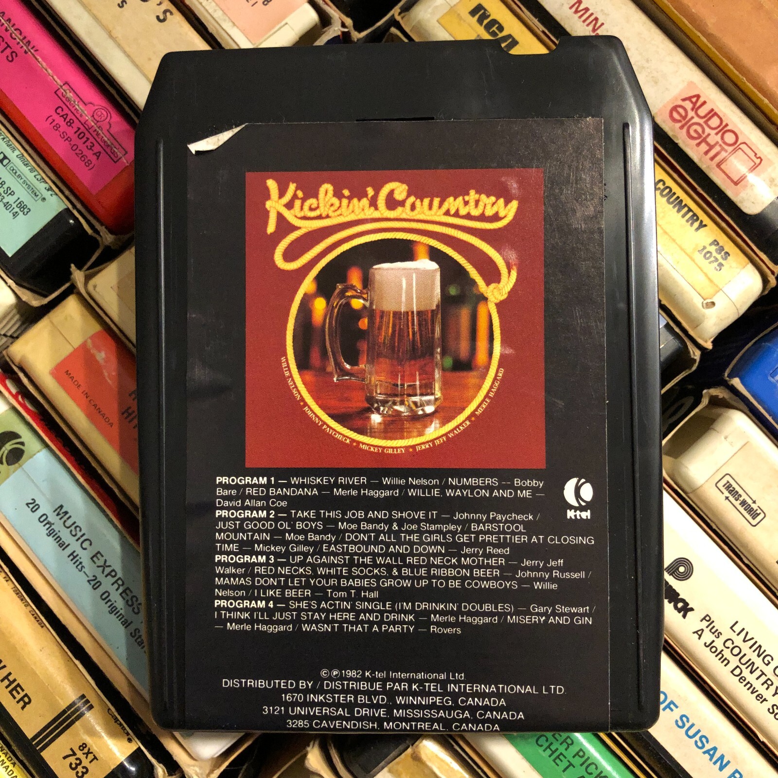 (K-Tel) Kickin' Coountry 1982, 8 Track Tape CANADA