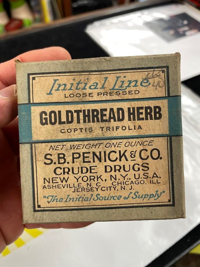 VINTAGE SEALED INITIAL LINES S. B. PENICK & CO Goldthread Herb In BOX