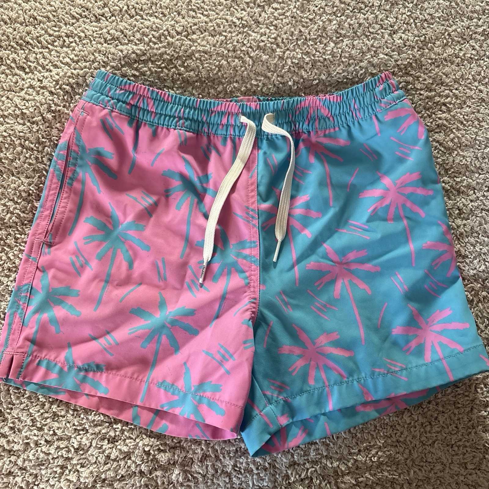 Chubbies Boys Palm Tree Swim Trunks Medium 10/12 Pink Blue