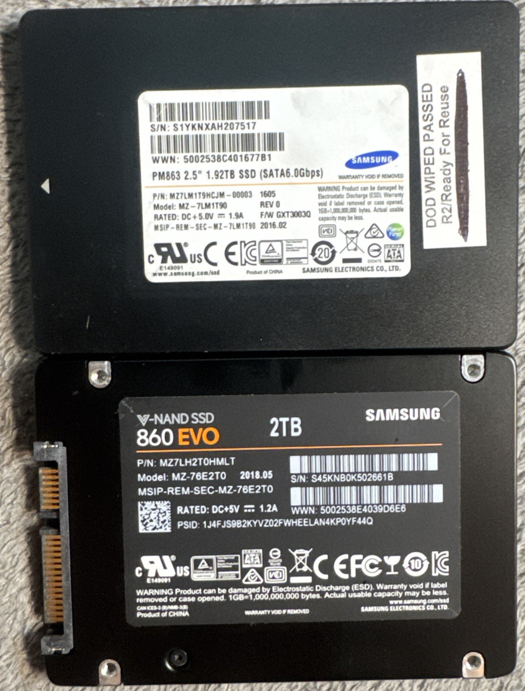Lot of 2 Mixed Samsung 860 EVO SSD 2TB Drive, Internal 2.5 inch SATA MZ-76E2T0
