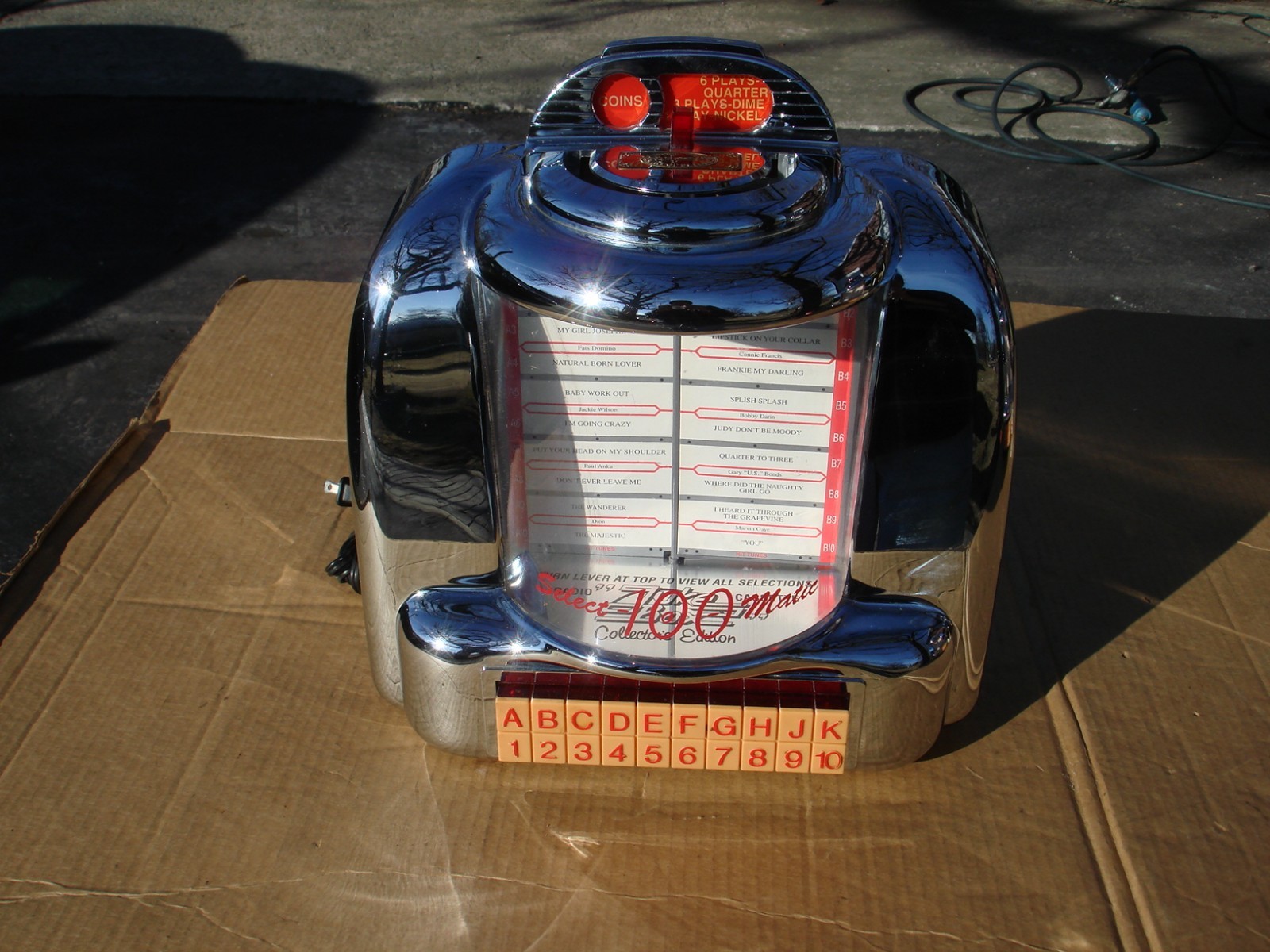 VTG Crosley CR-9 Diner Jukebox Collector's Edition AM/FM Radio Cassette Works Bk