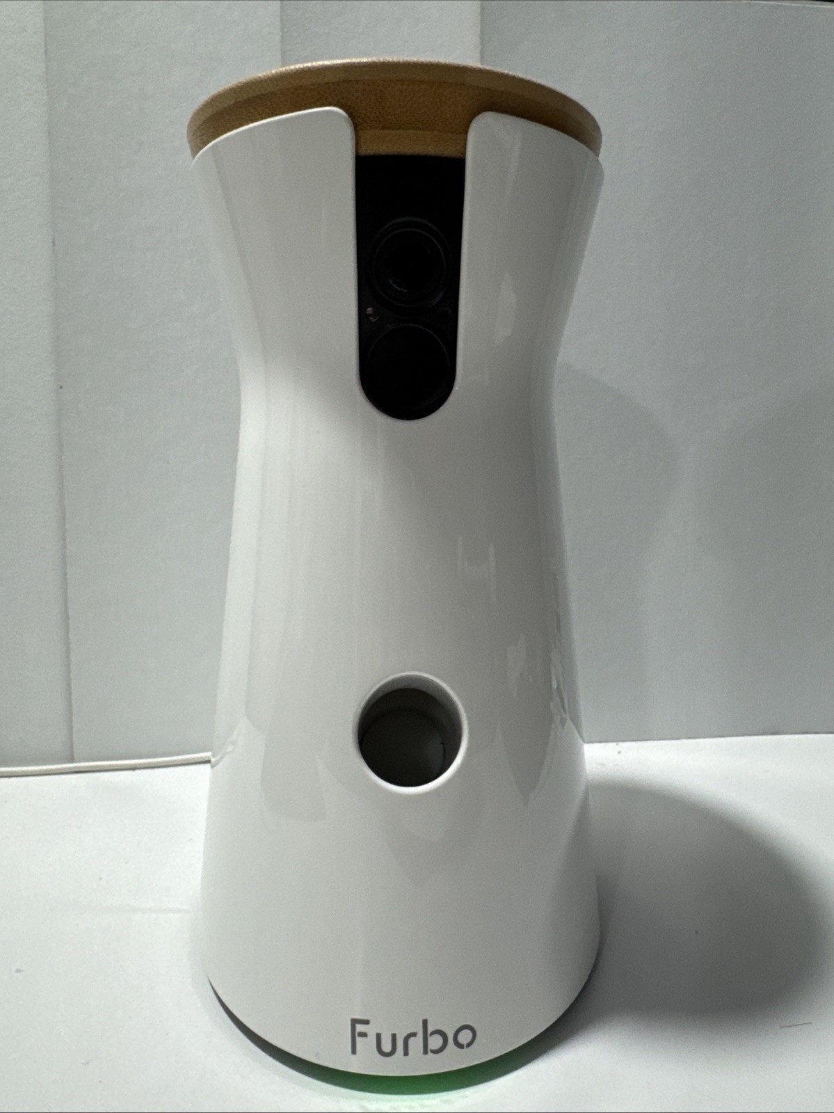 Furbo 2 Dog / Cat Treat Dispenser & Camera WiFi App Enabled TESTED