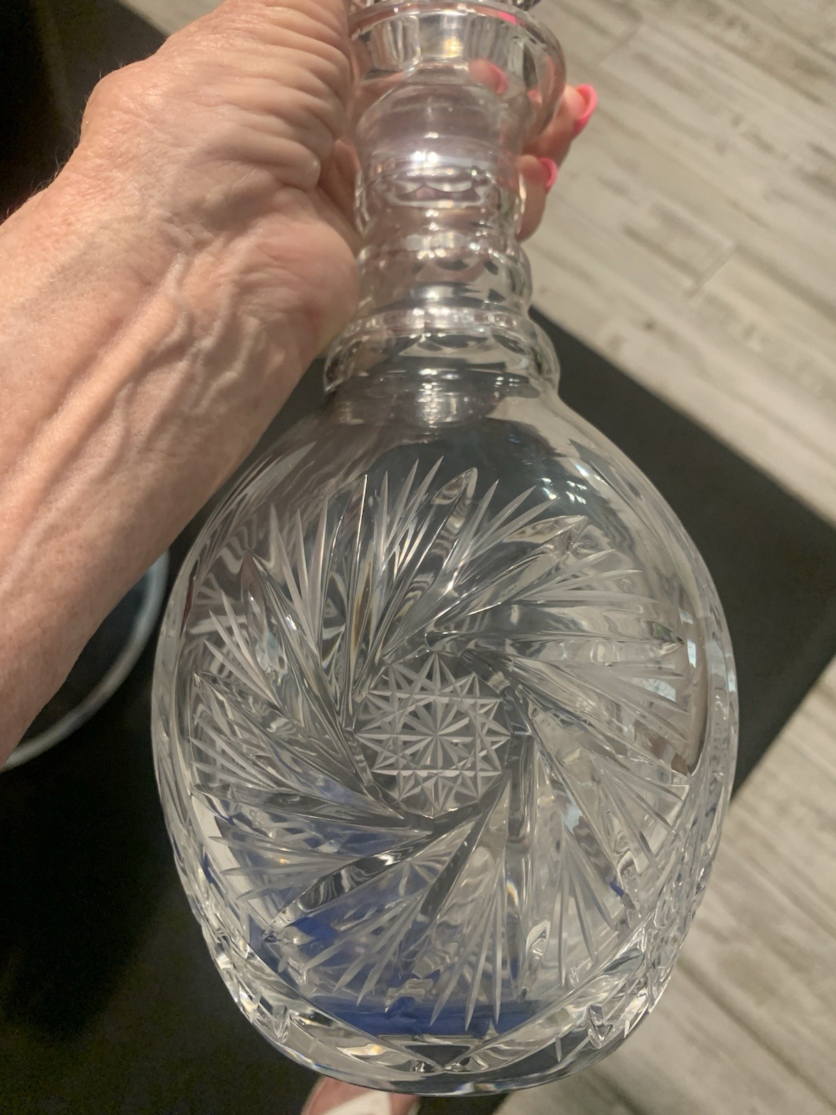 Antique American Brilliant Period Hobstar Pinwheel Heavy Cut Glass Decanter 