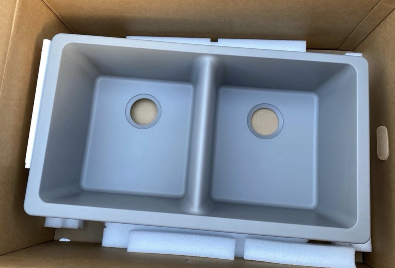 Brand new Beautiful Double Basin Quartz Sink 