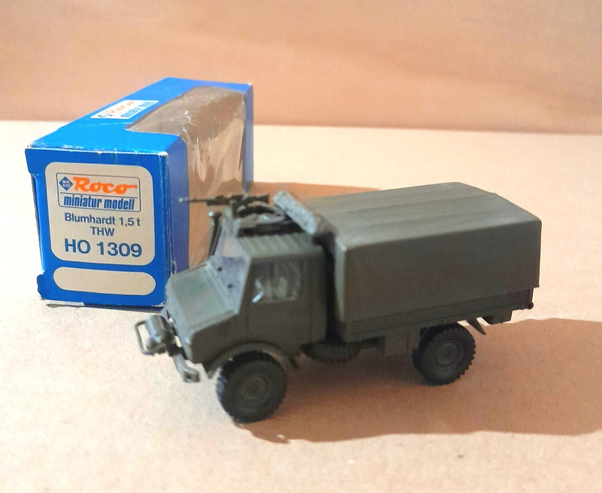 1/87 MB UNIMOG Blumhardt 1.5t THW - Roco HO 1309 - Boxed