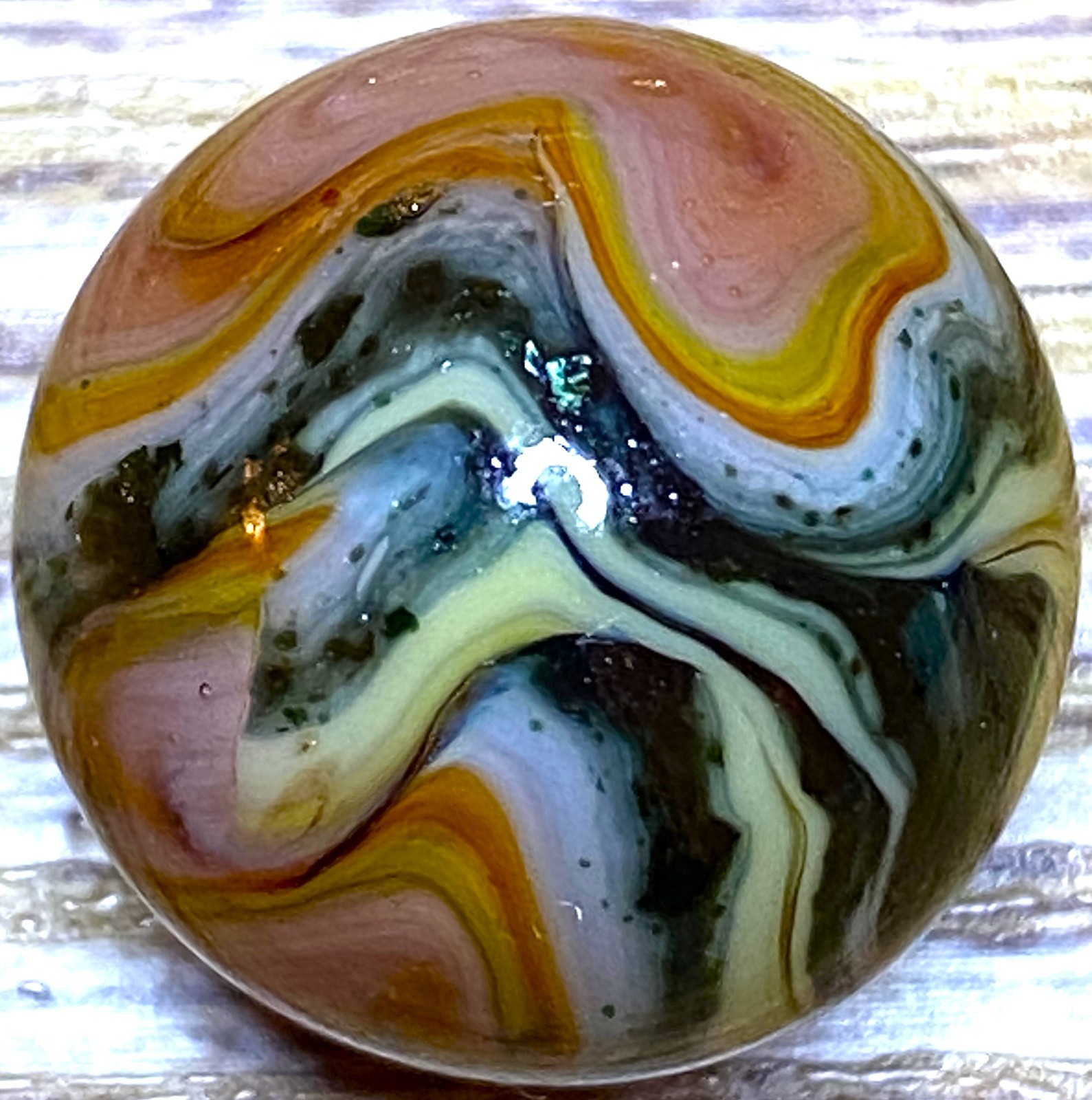 DAS/JABO WOW ! DARK BLUE AVENTURINE SALMON/PINK SWIRLED SHOOTER .71" BOX03/345