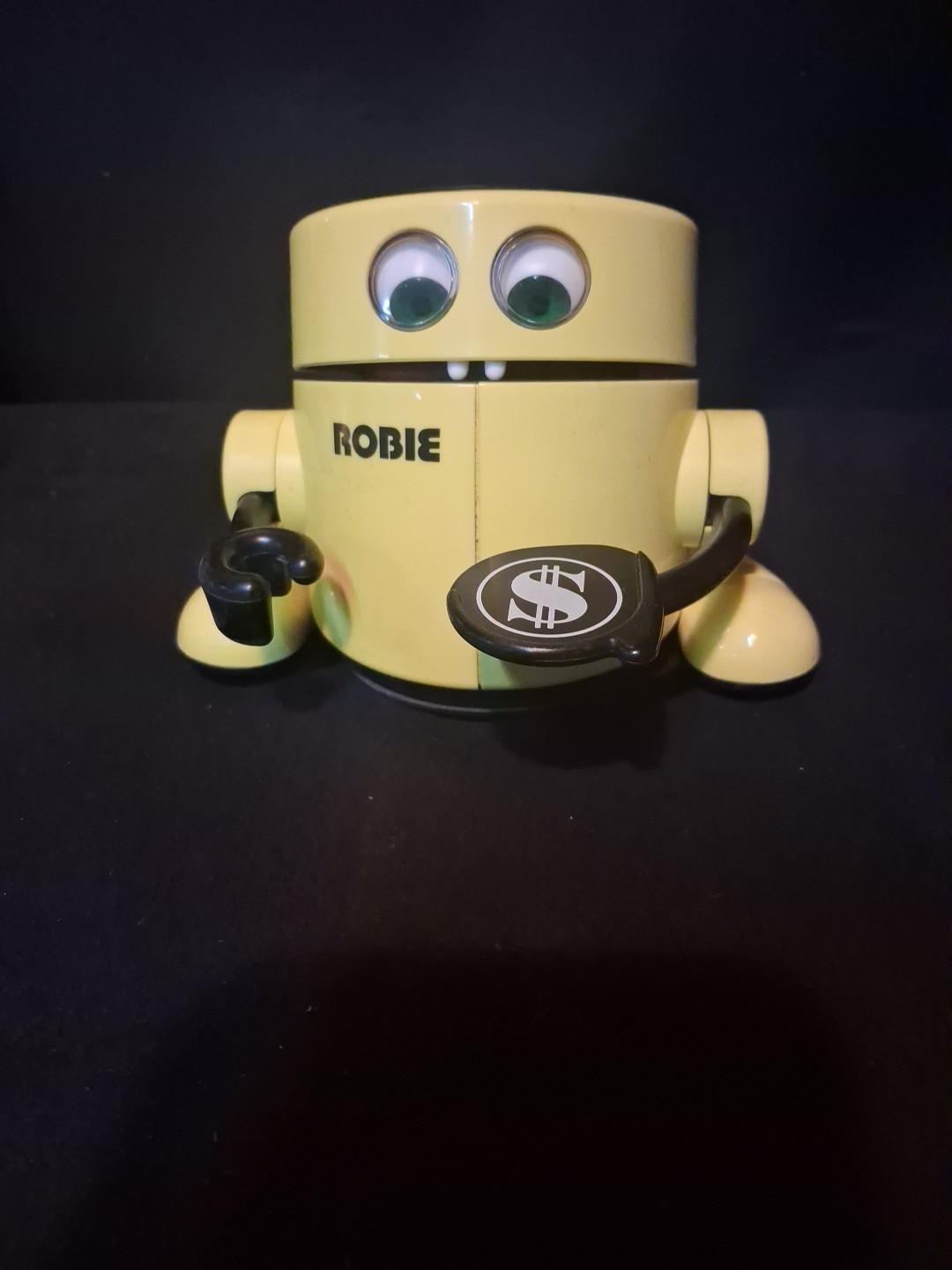 Vintage 1980s Radio Shack Robie Robot Banker .Robot Coin Bank *Works,*Great!
