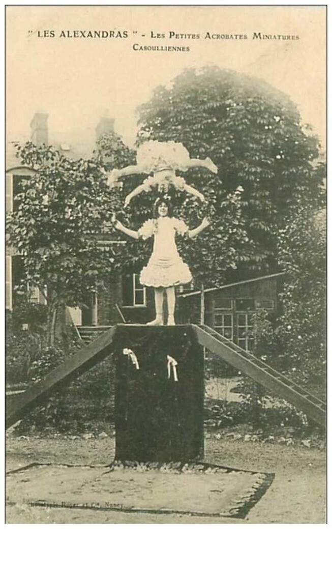 Circus No. 8. The Alexandras. The Little Miniature Acrobats Of Casoulliennes