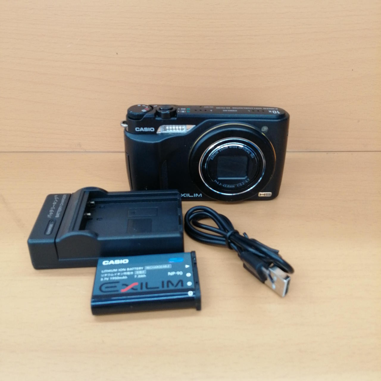 Casio Ex-FH100 10MP Digital Camera 10x Zoom, F3.2-5.7, Video + Mem From Japan