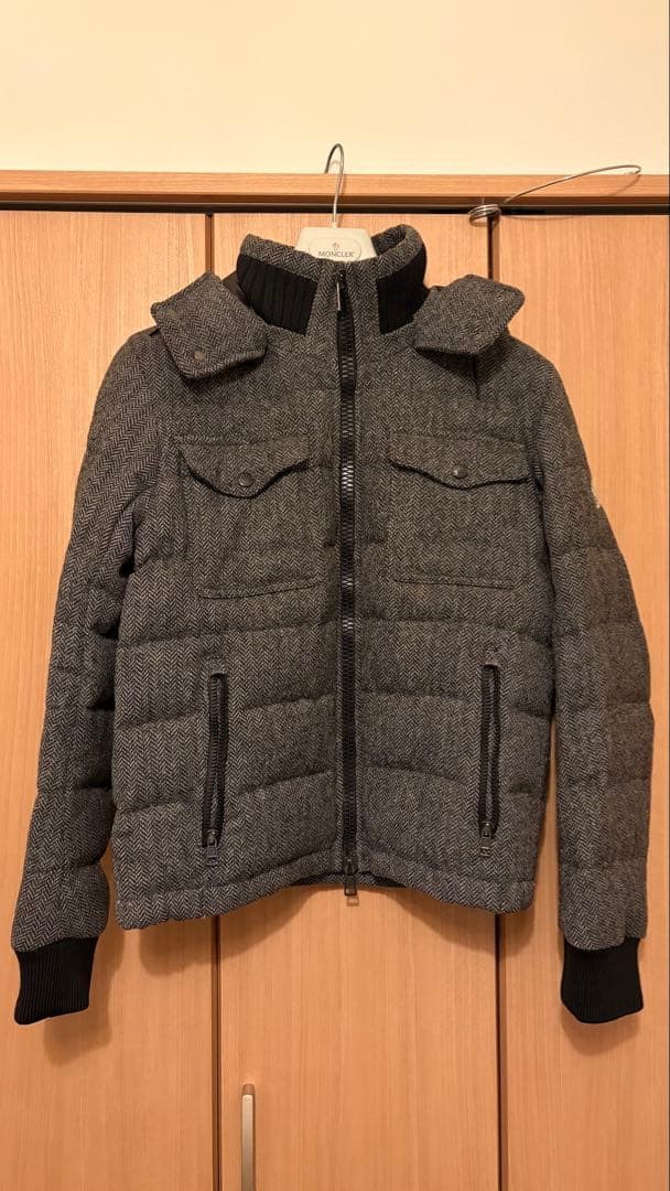 Moncler Florian Gray Herringbone Down Jacket Removable Hood Used