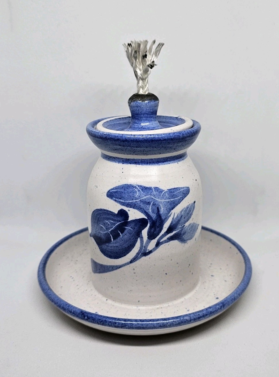 Blue & White Glazed Stoneware Pottery Oil Lamp