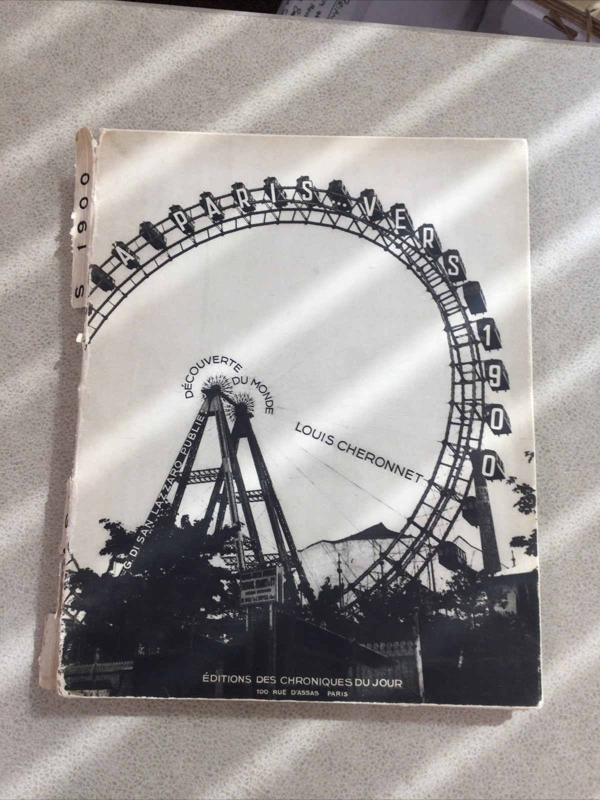 A Paris Vers 1932 By Louis Cheronnet