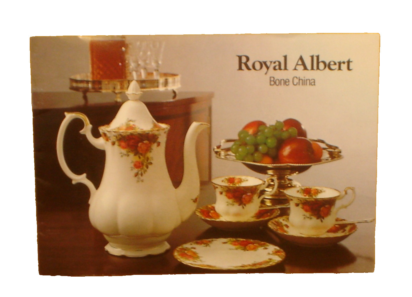 1981 Royal Albert Bone China Booklet Catalog Old Country Roses, Jubilee Rose Etc
