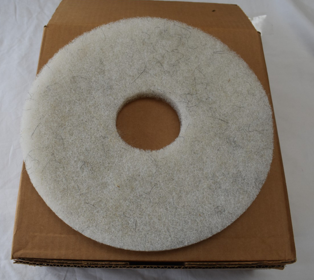 Gorilla Lite Burnishing Pad, 13" Diameter, White, 4 pack 110140