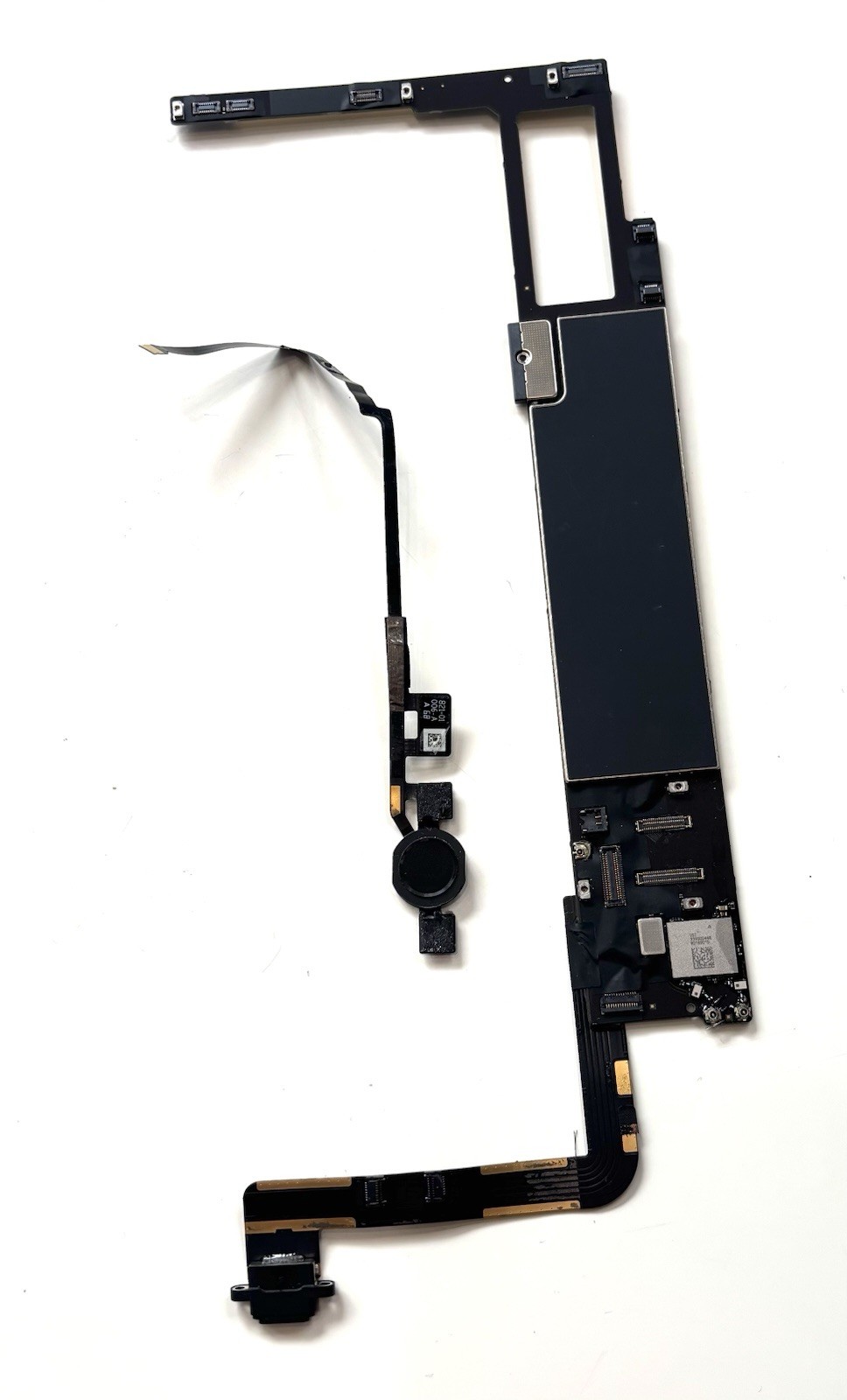 Apple iPad 7th Gen 32GB Wifi Only Logic Board Motherboard with Touch ID (Black)