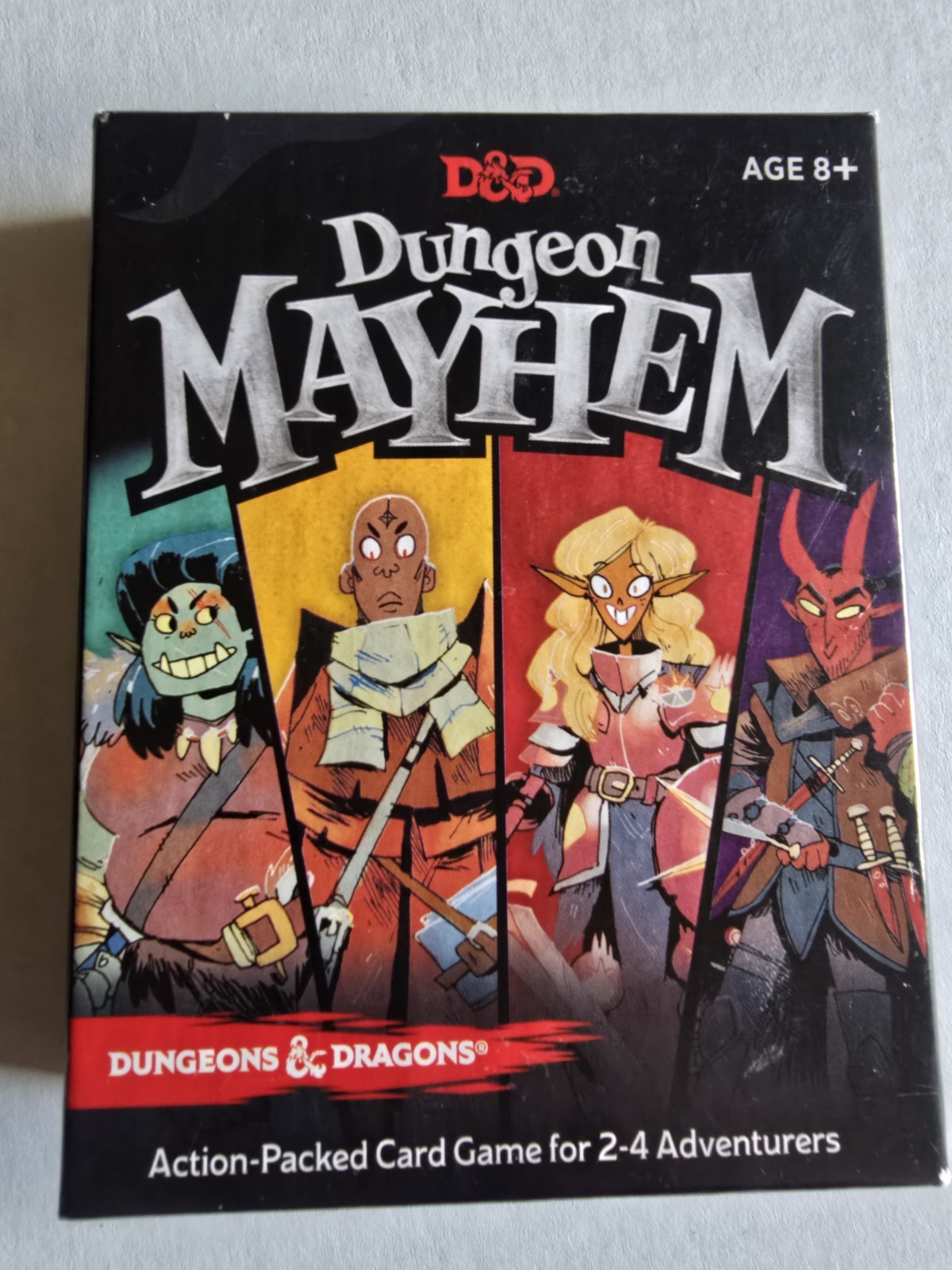 Dungeons & Dragons Dungeon Mayhem Card Game Complete for 2-4 Players Age 8+