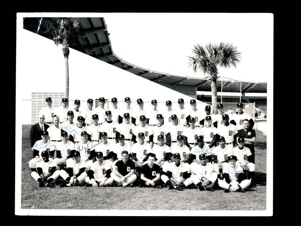 Kaline Brown Northrup Gladding JSA Signed by 5 Vintage 8x10 Photo Autograph