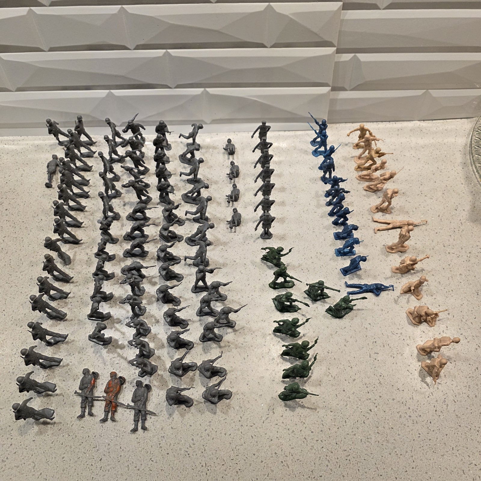 Mix Lot 118 Total  - 84Marx Battleground German Soldiers Gray Plastic & Others