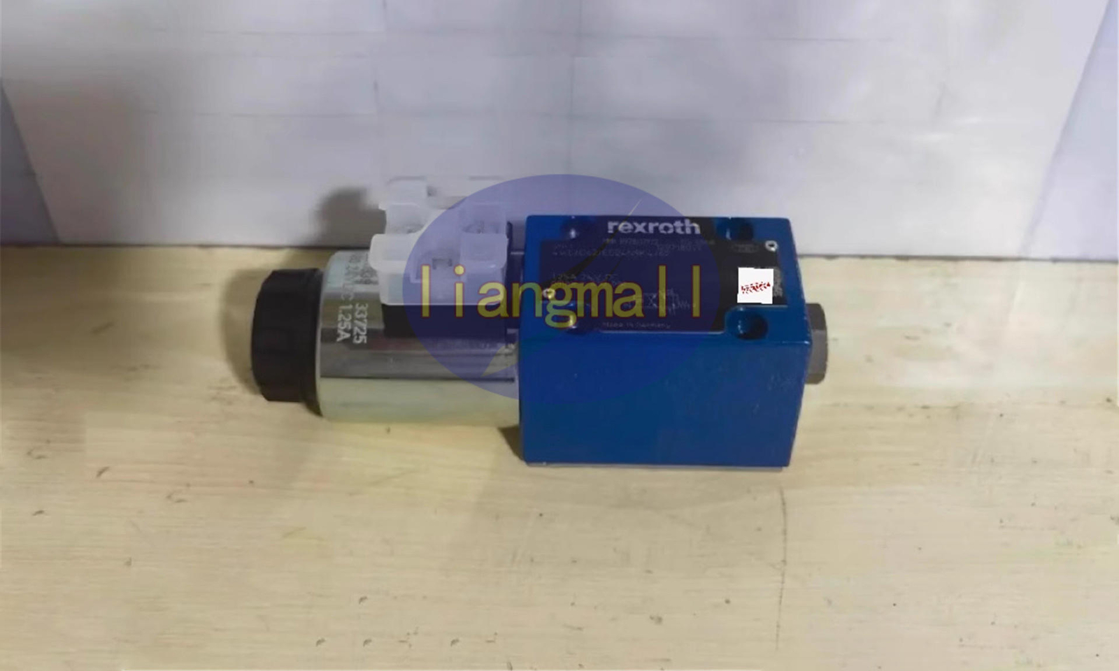 ONE 4WE6D6X/EG24N9K4/62 R978017922 Rexroth Valve 4WE6D62/EG24N9K4/62 NEW