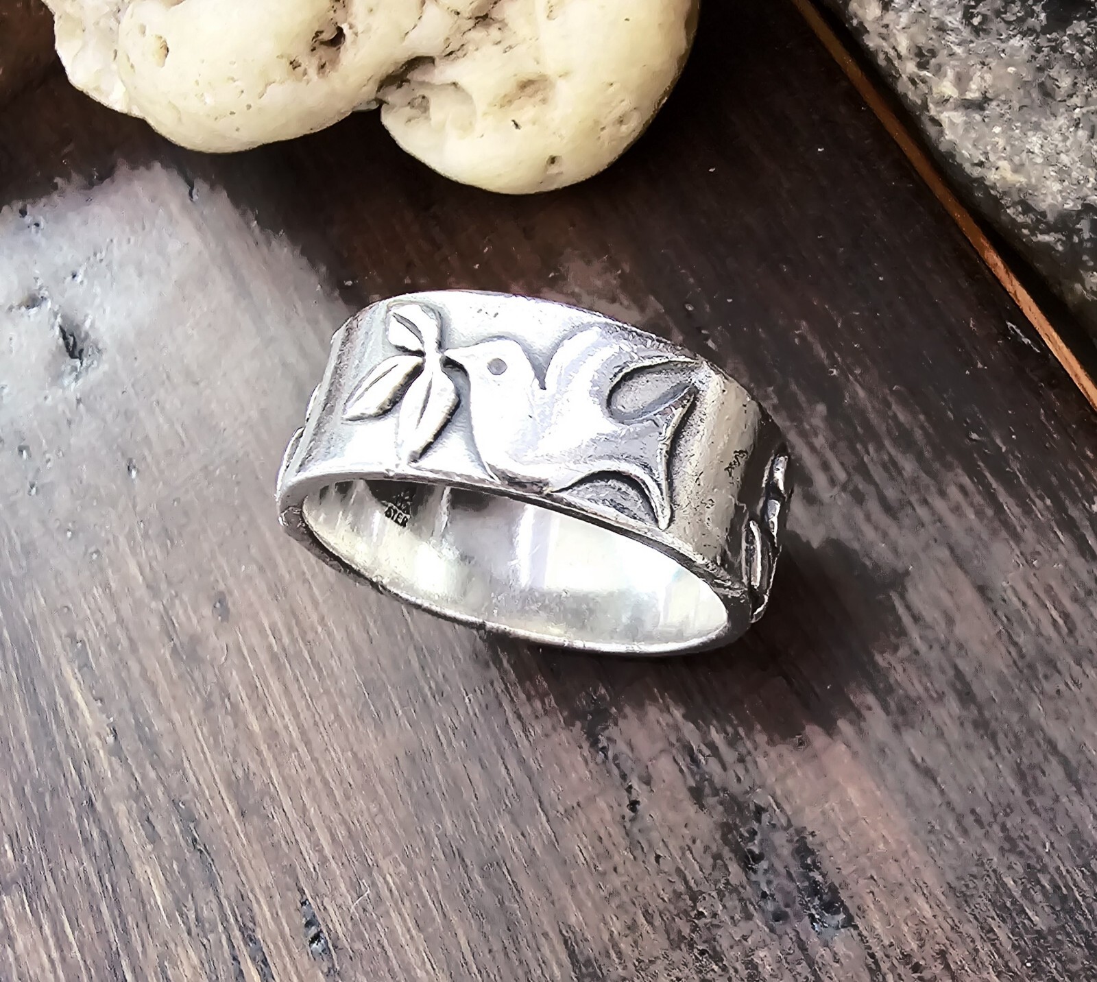 Retired James Avery La Paloma Dove Band Ring Size 11.5 Fits 10.5