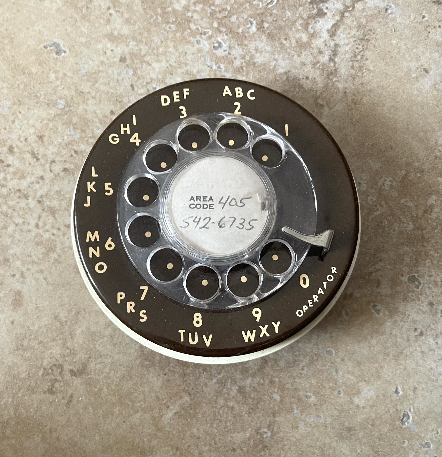 STROMBERG-CARLSON  9C ROTARY TELEPHONE DIAL - BROWN