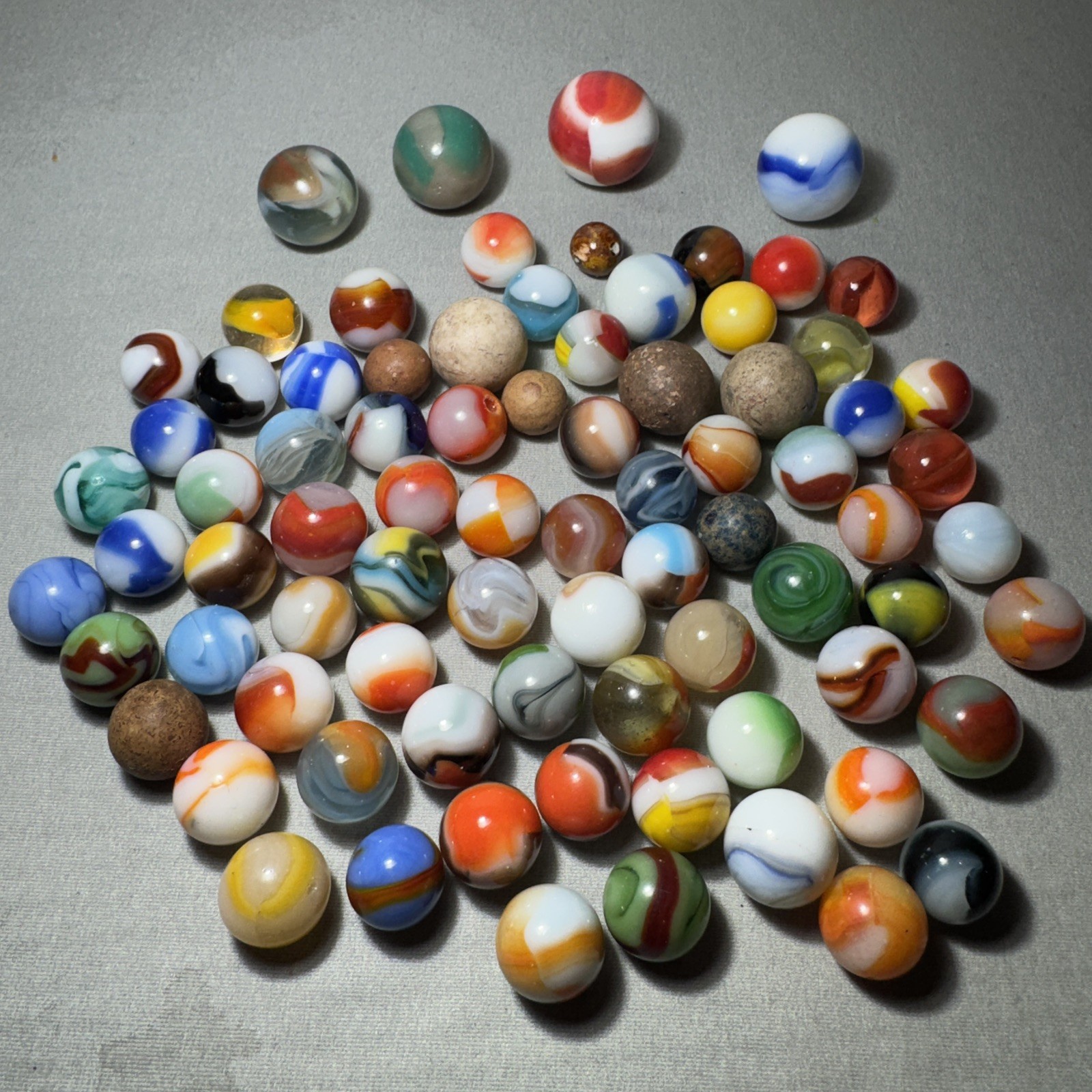 Lot of Random Vintage Antique Marbles Clay Glass Akro Alley Vitro Peltier Etc #6