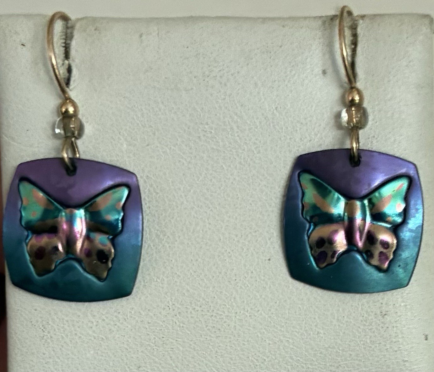 Holly Yashi Niobium BUTTERFLYdangle EarringsVery very good