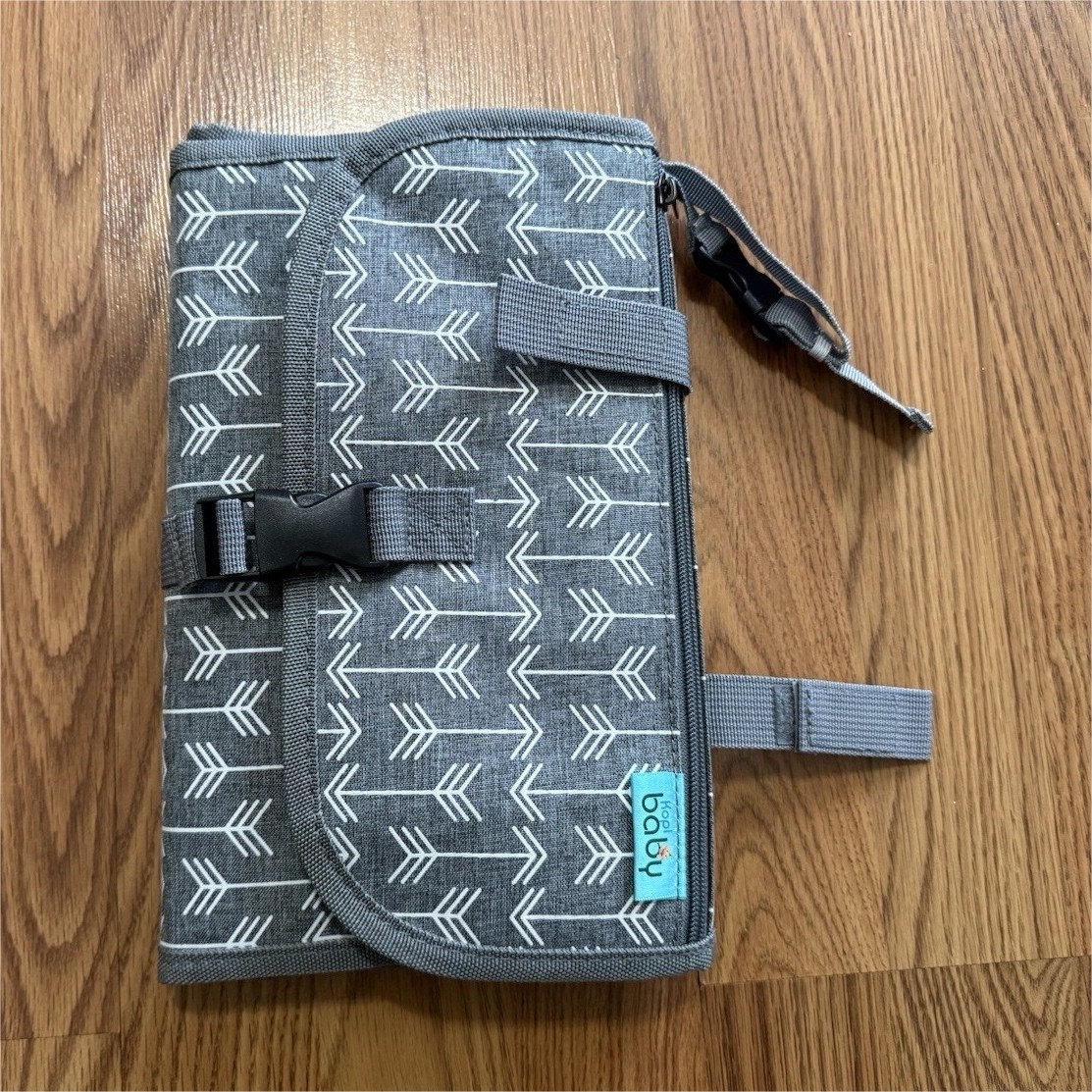 baby Gray White Portable Padded Wipeable Baby Changing Pad Arrow Pattern