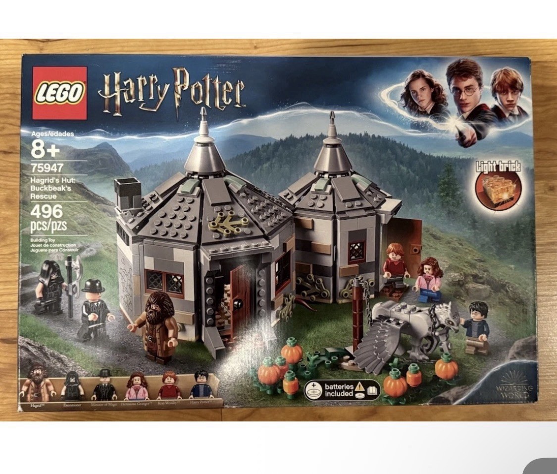 LEGO HARRY POTTER 75947 - HAGRID'S HUT: BUCKBEAK'S RESCUE - SEALED BRAND NEW
