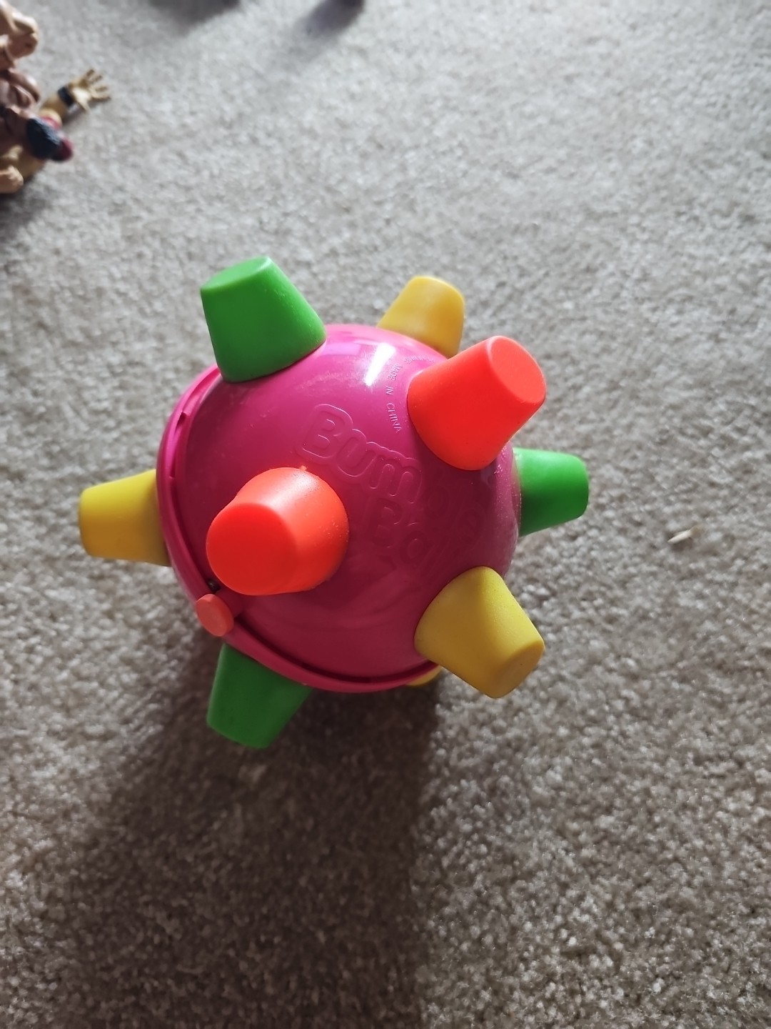 Spark Hand Size SixBumble Ball Vibrating Bouncing Ball Kids 90s Toy Rumble Ball