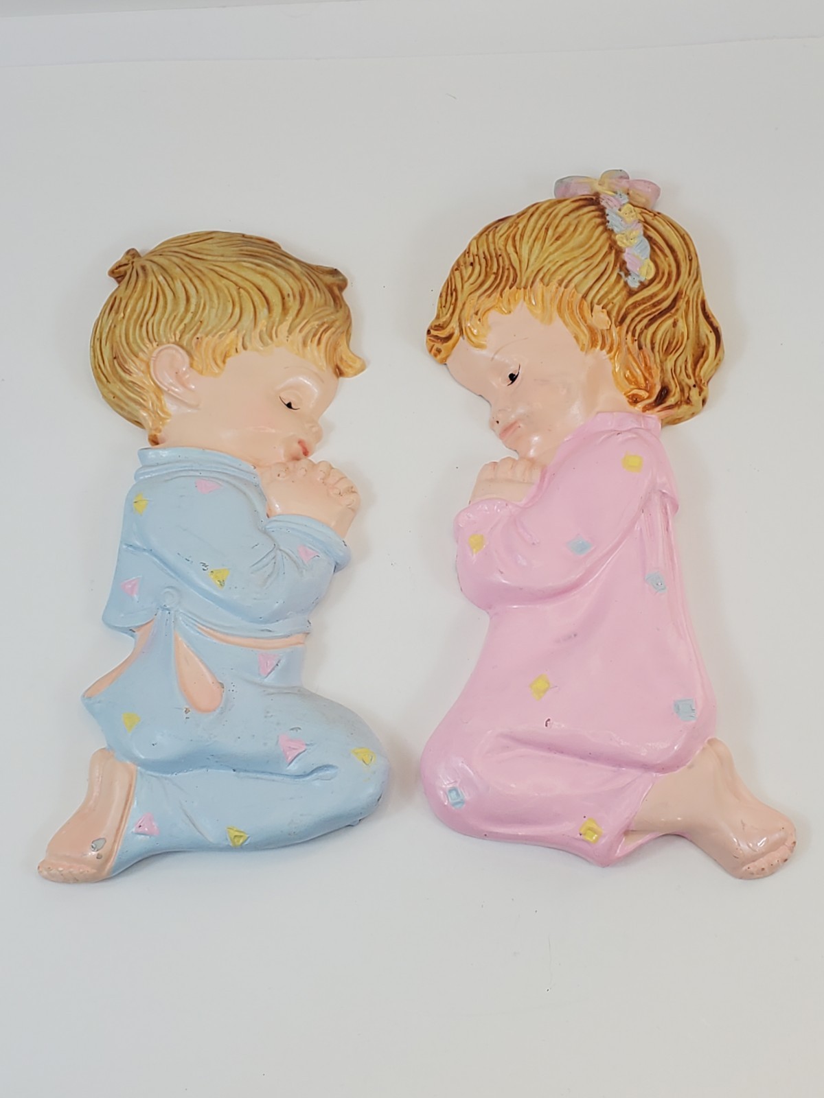 VTG Nursery Decor Bedtime Boy & Girl Saying Prayers Child Wall Plaques Hanging